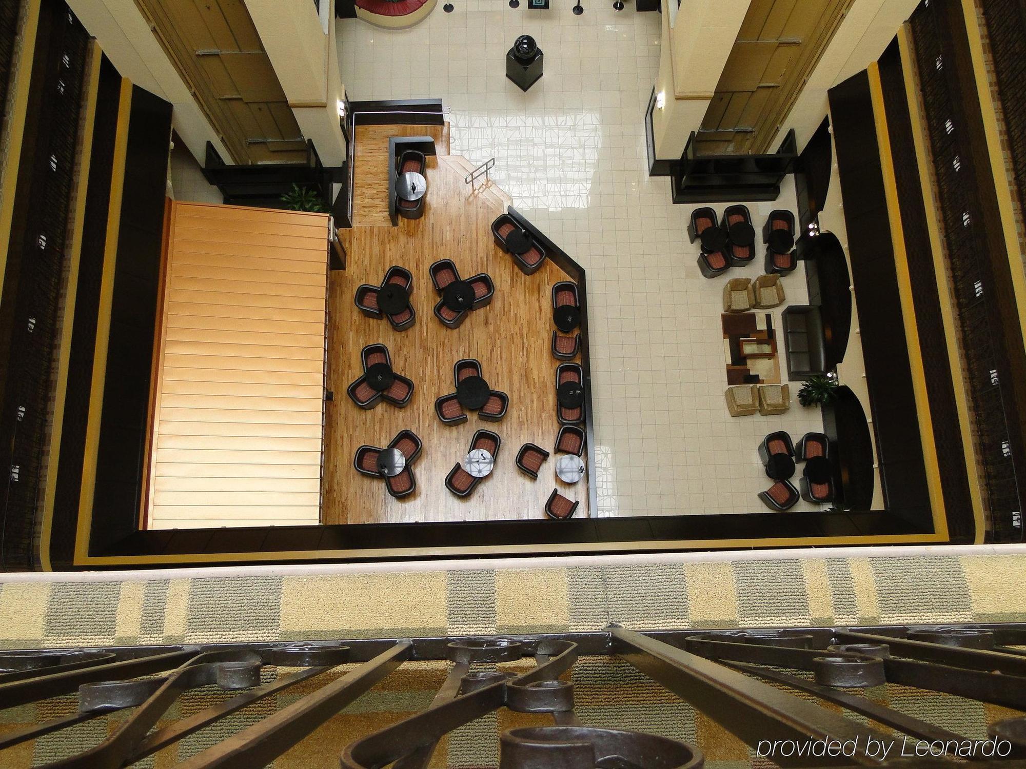 Crowne Plaza Suites Houston - Near Sugar Land Interiør billede