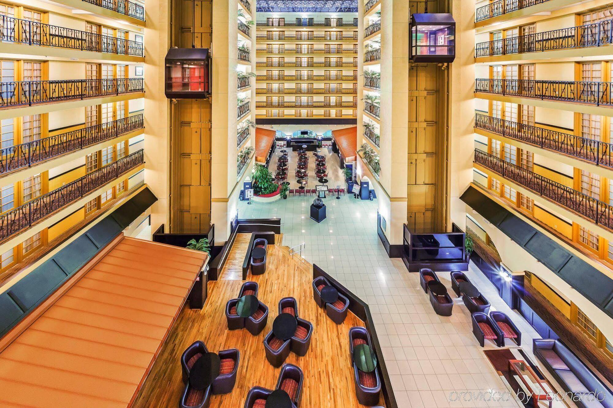 Crowne Plaza Suites Houston - Near Sugar Land Eksteriør billede
